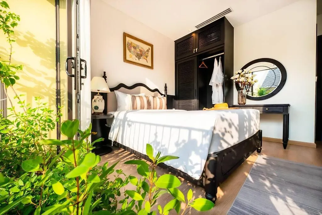 Casa Villa Hoi An - View Song Lang Man, Ho Boi Rieng Vietnam